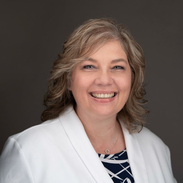 Charlotte Edwards profile picture